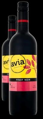 Avia Pinot Noir 1.5L (1.5L) (1.5L)